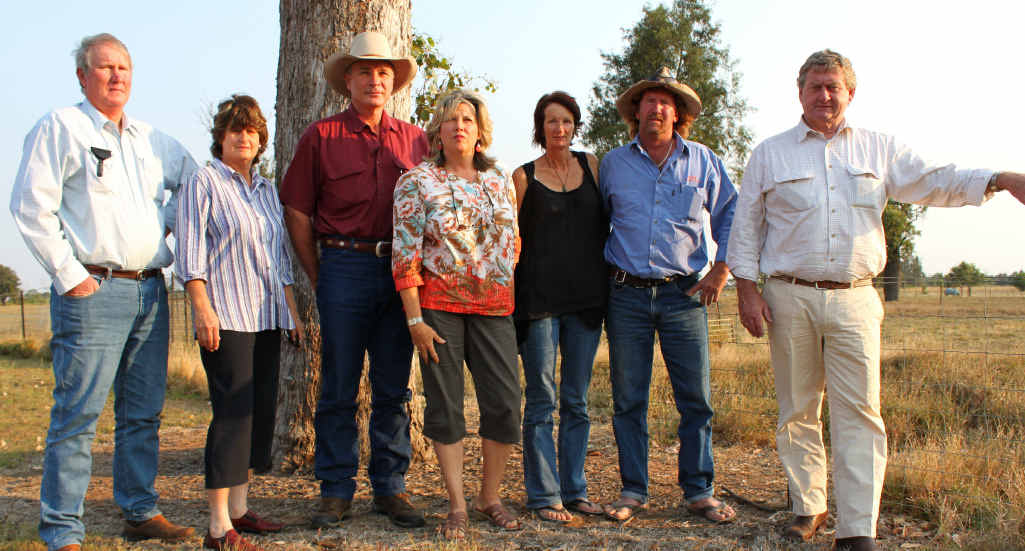 Yackam Road landowners and Gregory MP Vaughan Johnson. Yackam Road landowners and Gregory MP Vaughan Johnson.